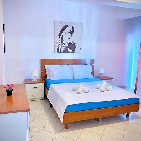 Saranda Port View Apartments Ngoại thất bức ảnh